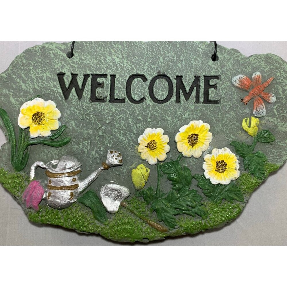 Welcome Wall Plaque Flowers Watering Can Polyresin Garden Hanging Sign 10" x6" - Picture 3 of 8